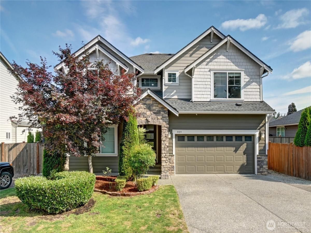MLS #NWM2415869 image #0