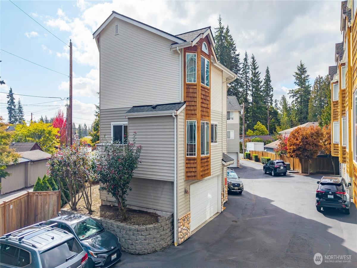 MLS #NWM2415878 image #0