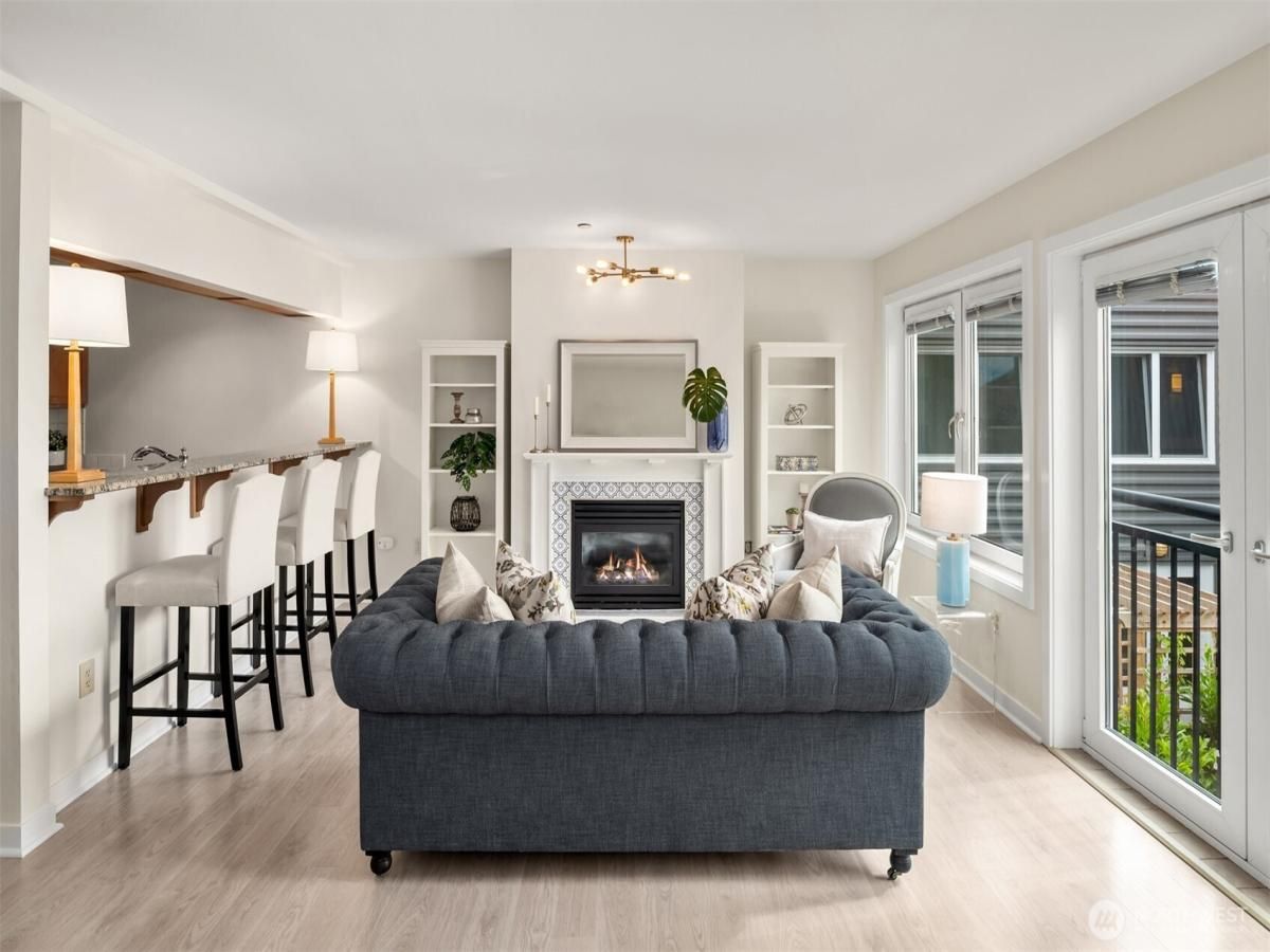 MLS #NWM2415902 image #0