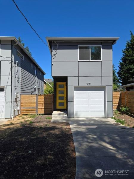 MLS #NWM2416235 image #0