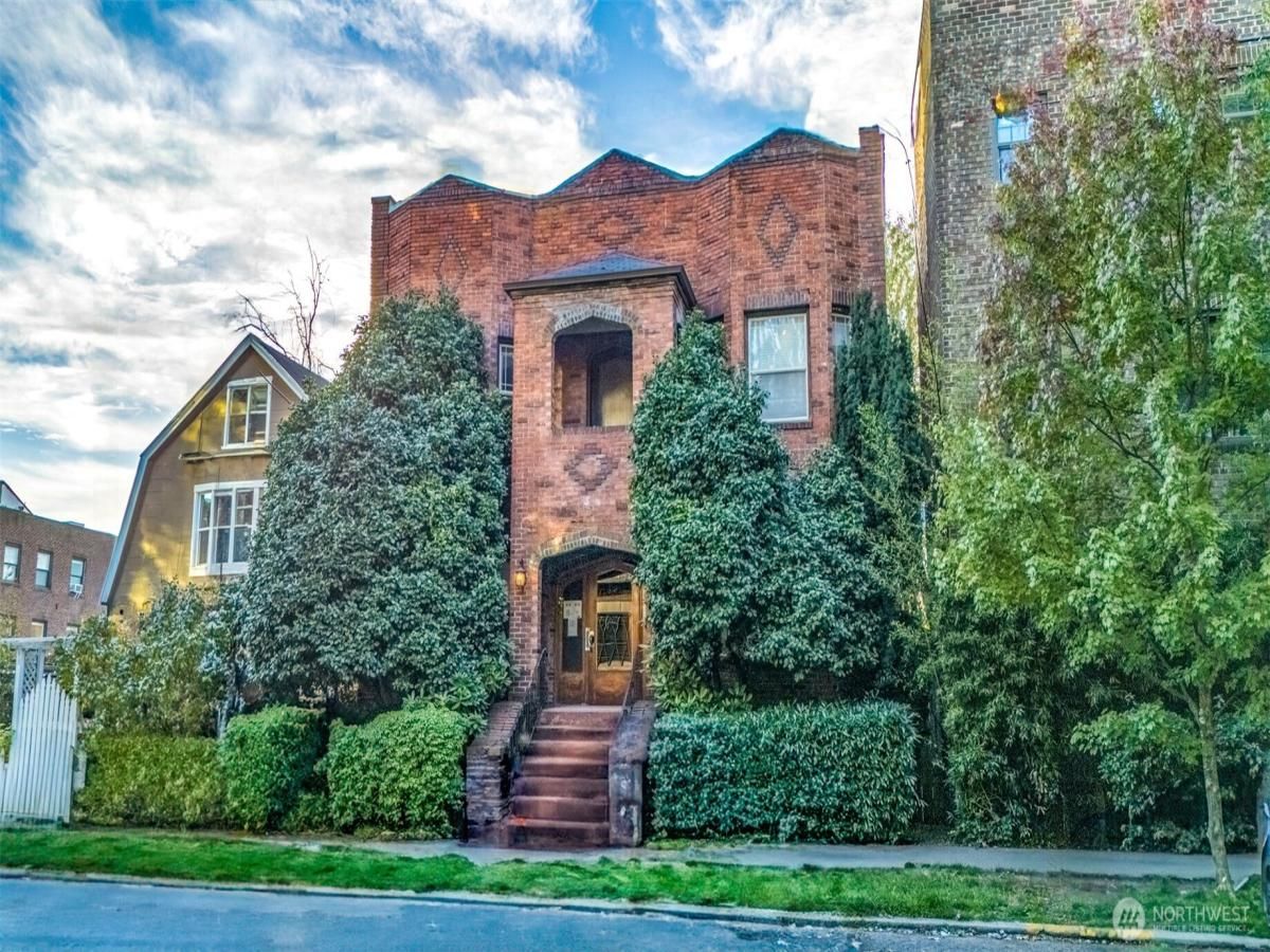 MLS #NWM2416448 image #0