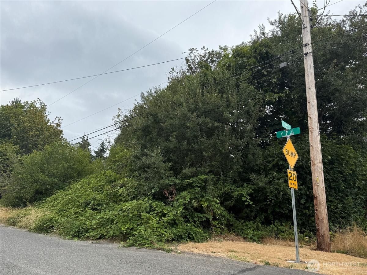 MLS #NWM2416838 image #0