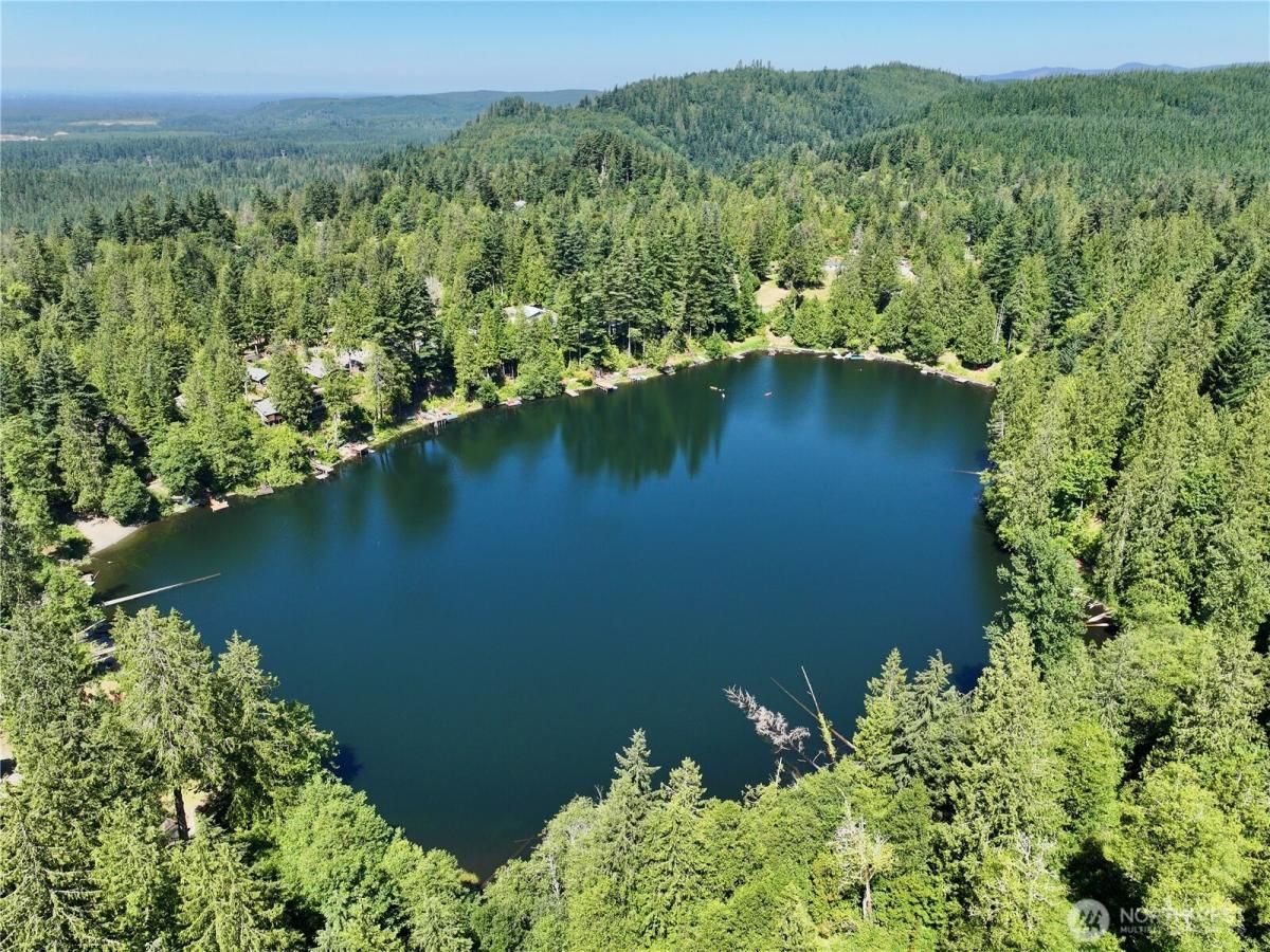 MLS #NWM2417050 image #0