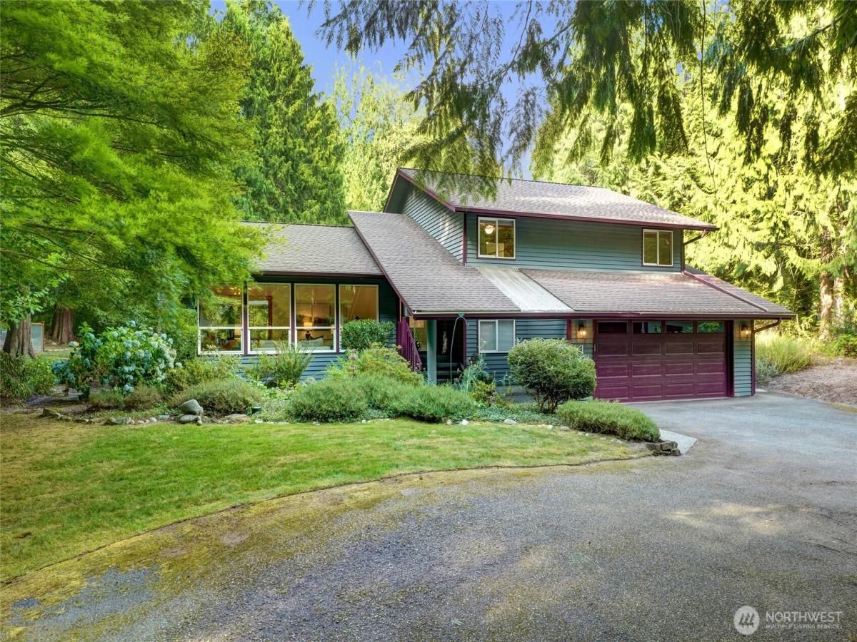 MLS #NWM2417544 image #0