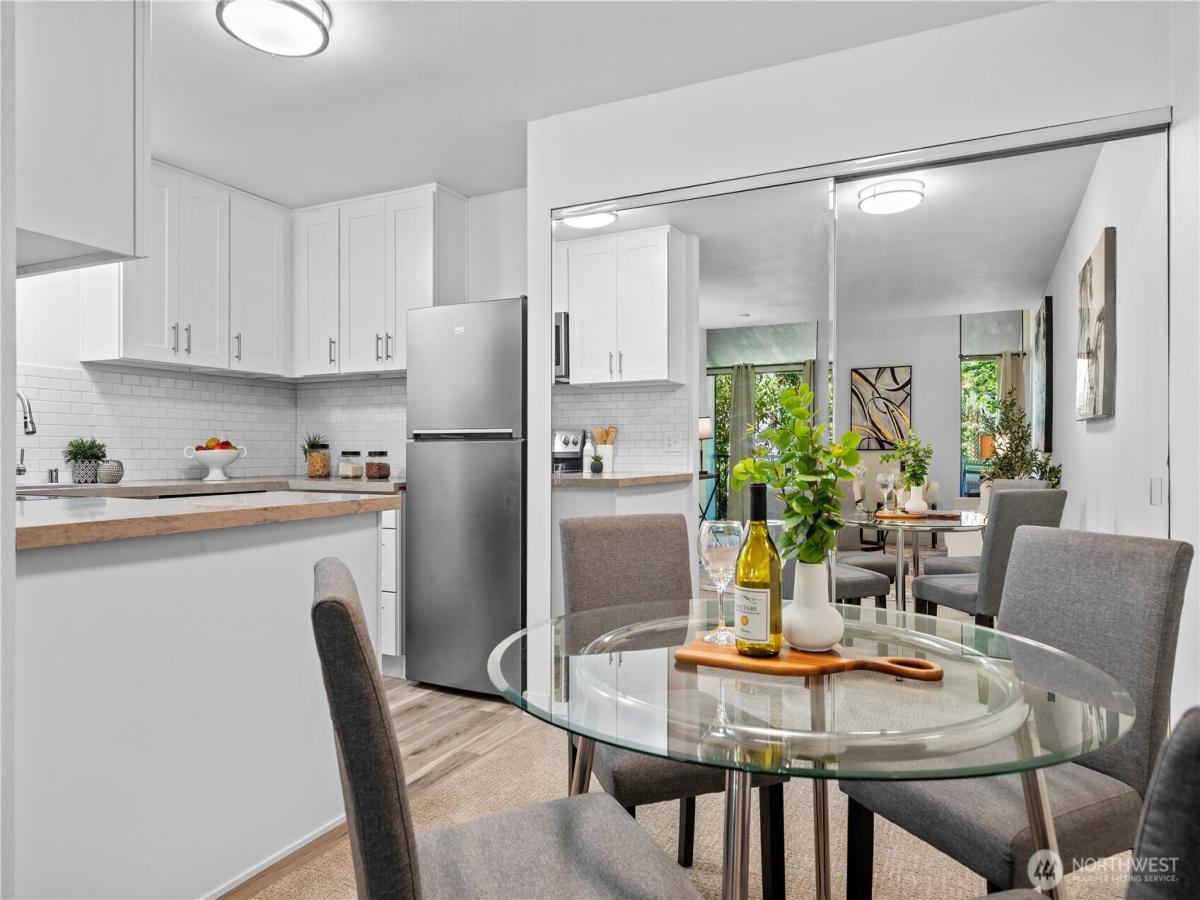 MLS #NWM2417931 image #0