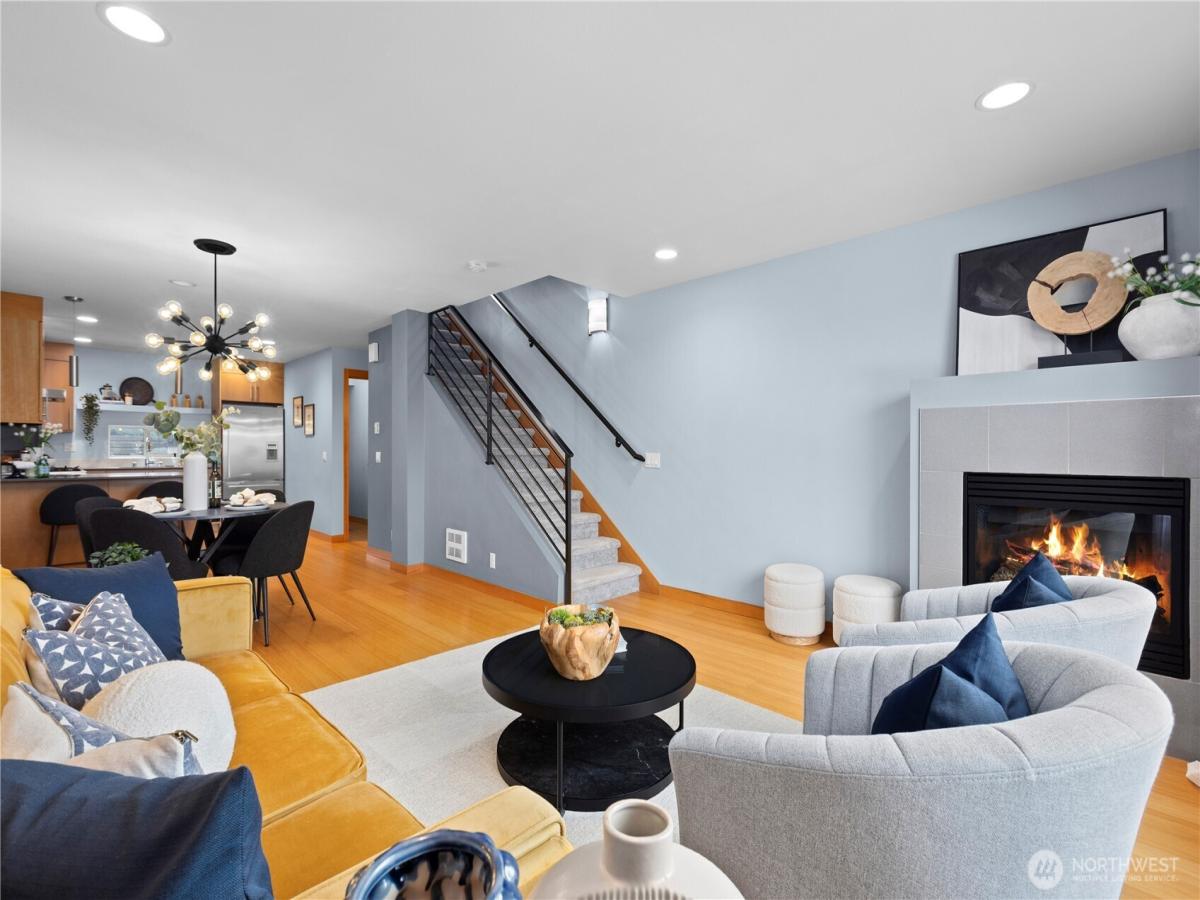 MLS #NWM2418223 image #0