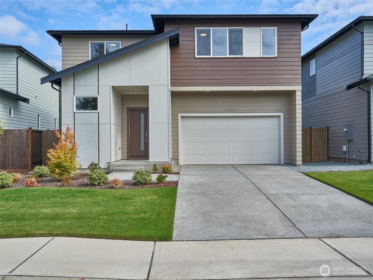 MLS #NWM2418304 image #0