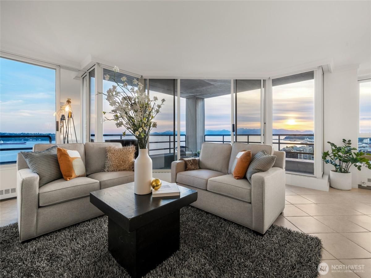 MLS #NWM2418425 image #0