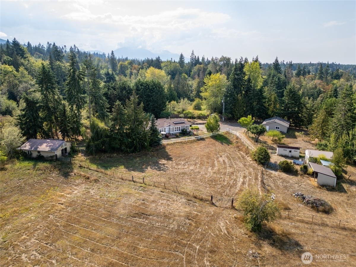 MLS #NWM2418515 image #0