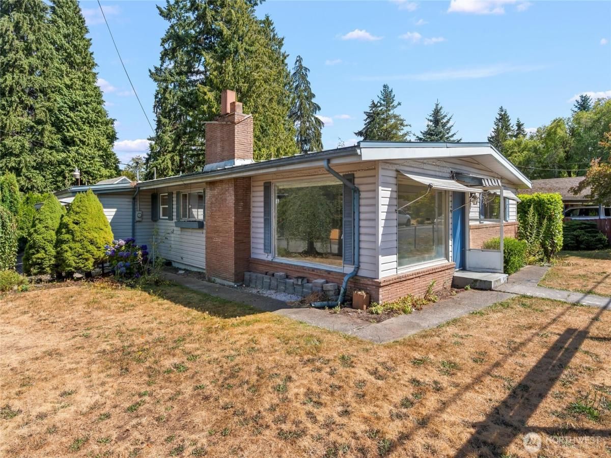 MLS #NWM2418675 image #0
