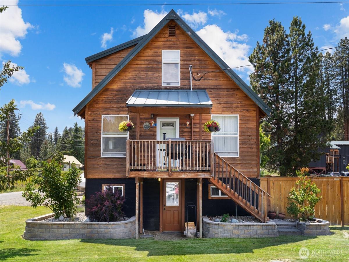 MLS #NWM2418697 image #0