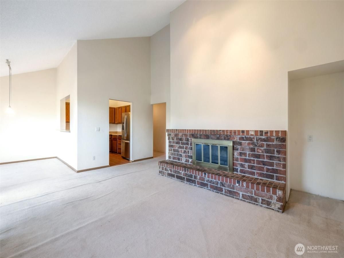 MLS #NWM2418728 image #0