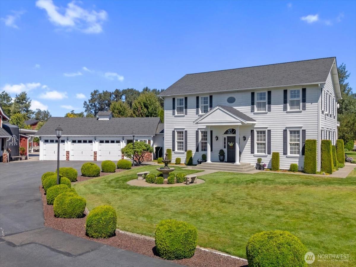 MLS #NWM2418764 image #0