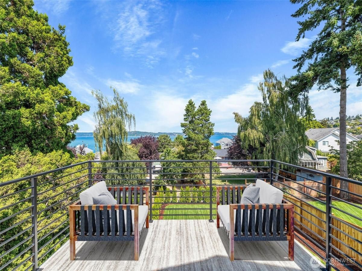 MLS #NWM2418876 image #0