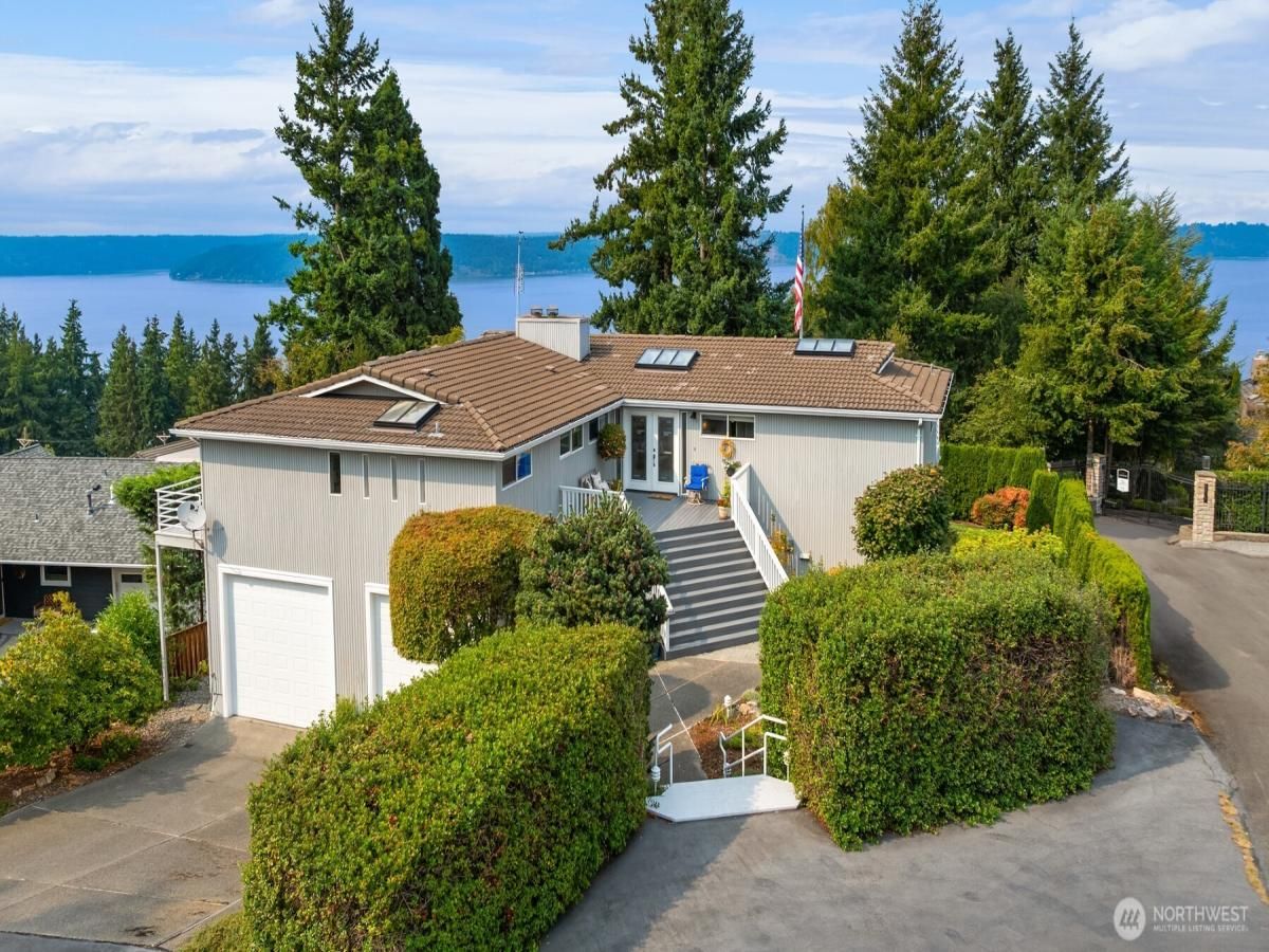 MLS #NWM2419234 image #0