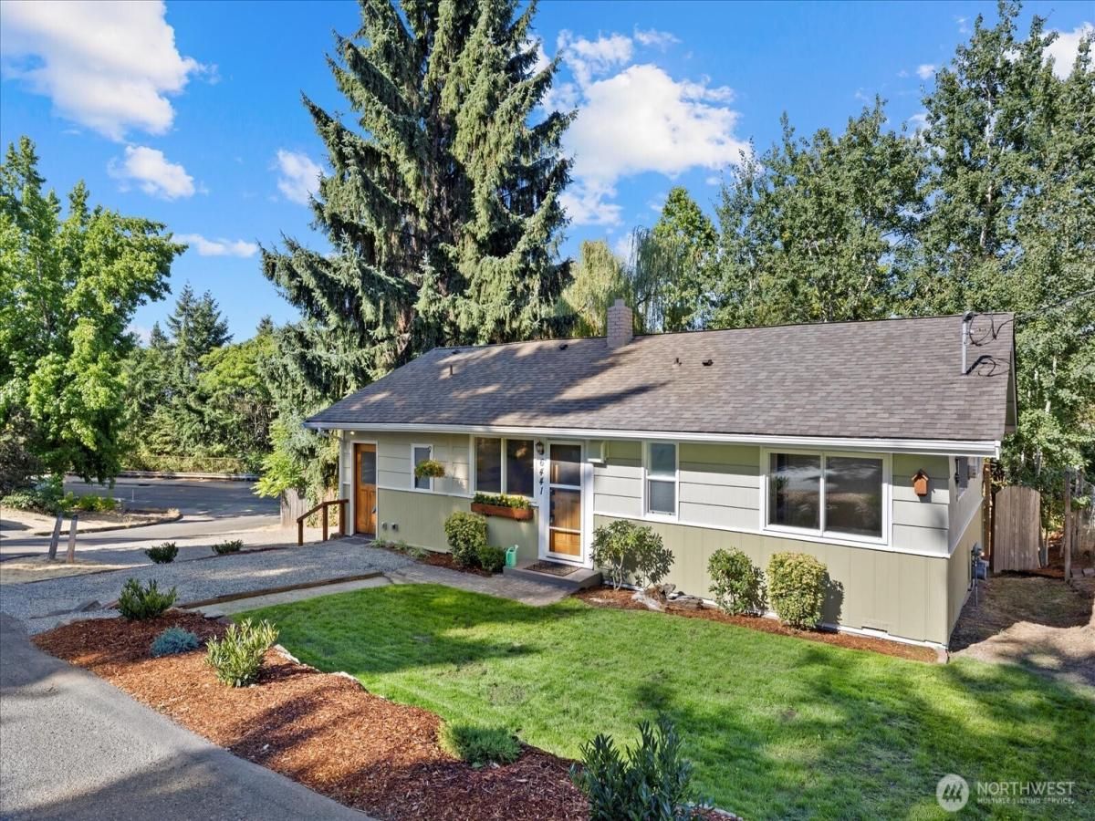 MLS #NWM2419330 image #0