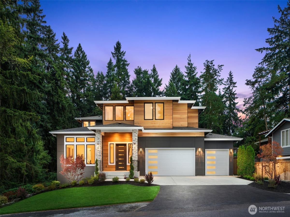 MLS #NWM2419624 image #0