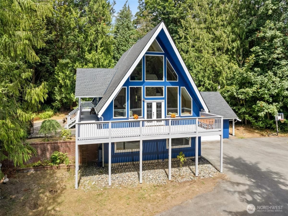 MLS #NWM2419703 image #0