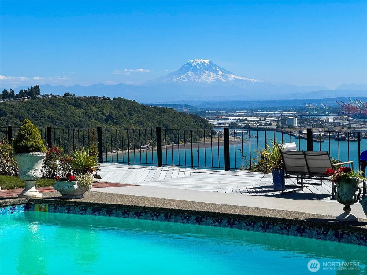 MLS #NWM2419740 image #0