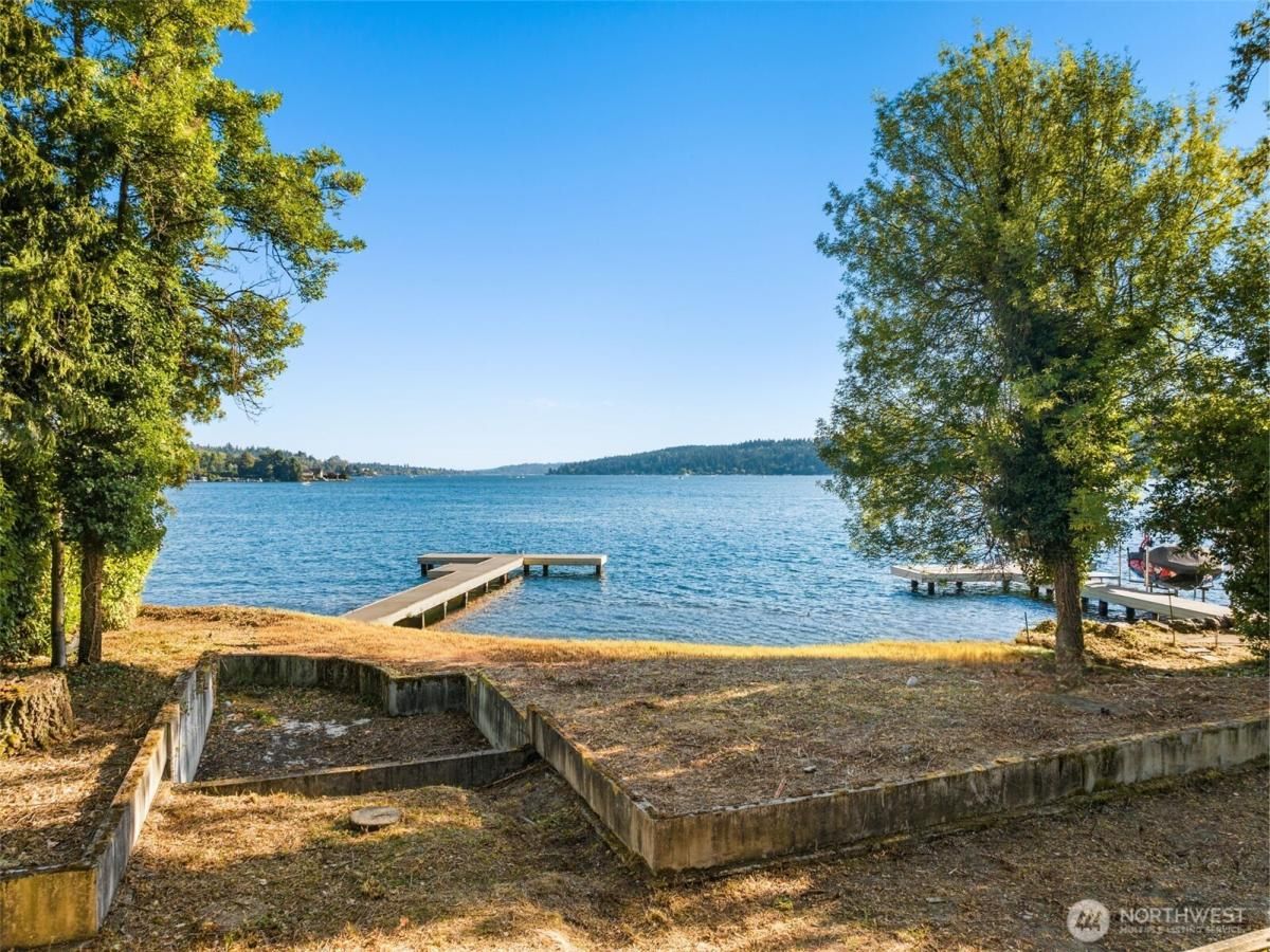 MLS #NWM2419771 image #0