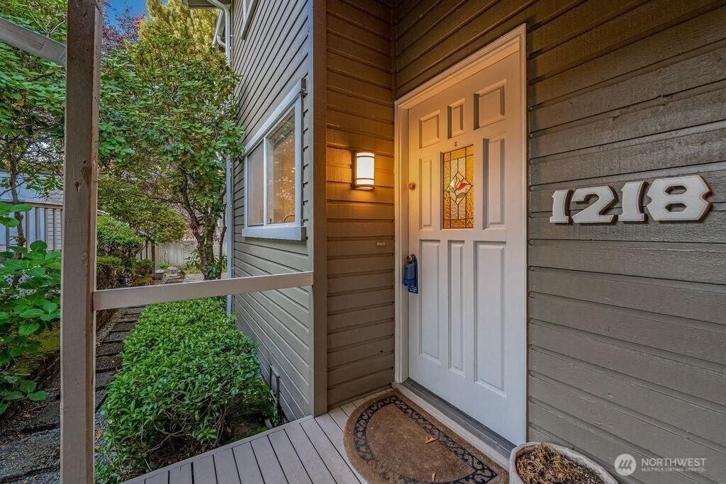 MLS #NWM2419786 image #0