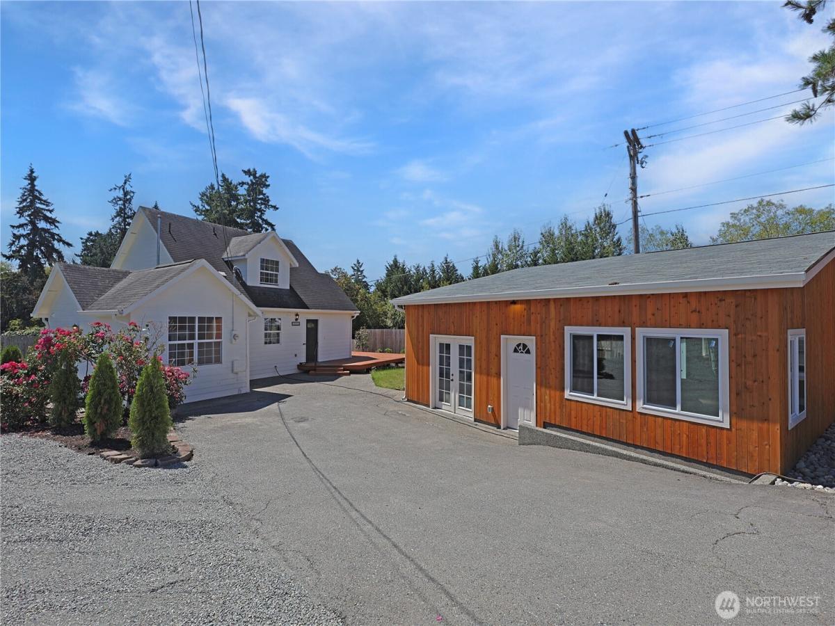 MLS #NWM2419815 image #0