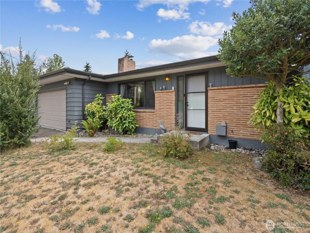 MLS #NWM2419885 image #0