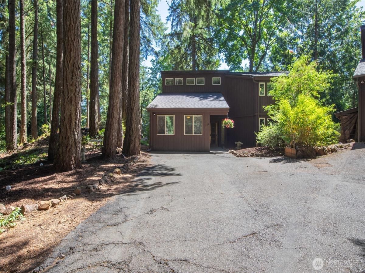 MLS #NWM2420411 image #0