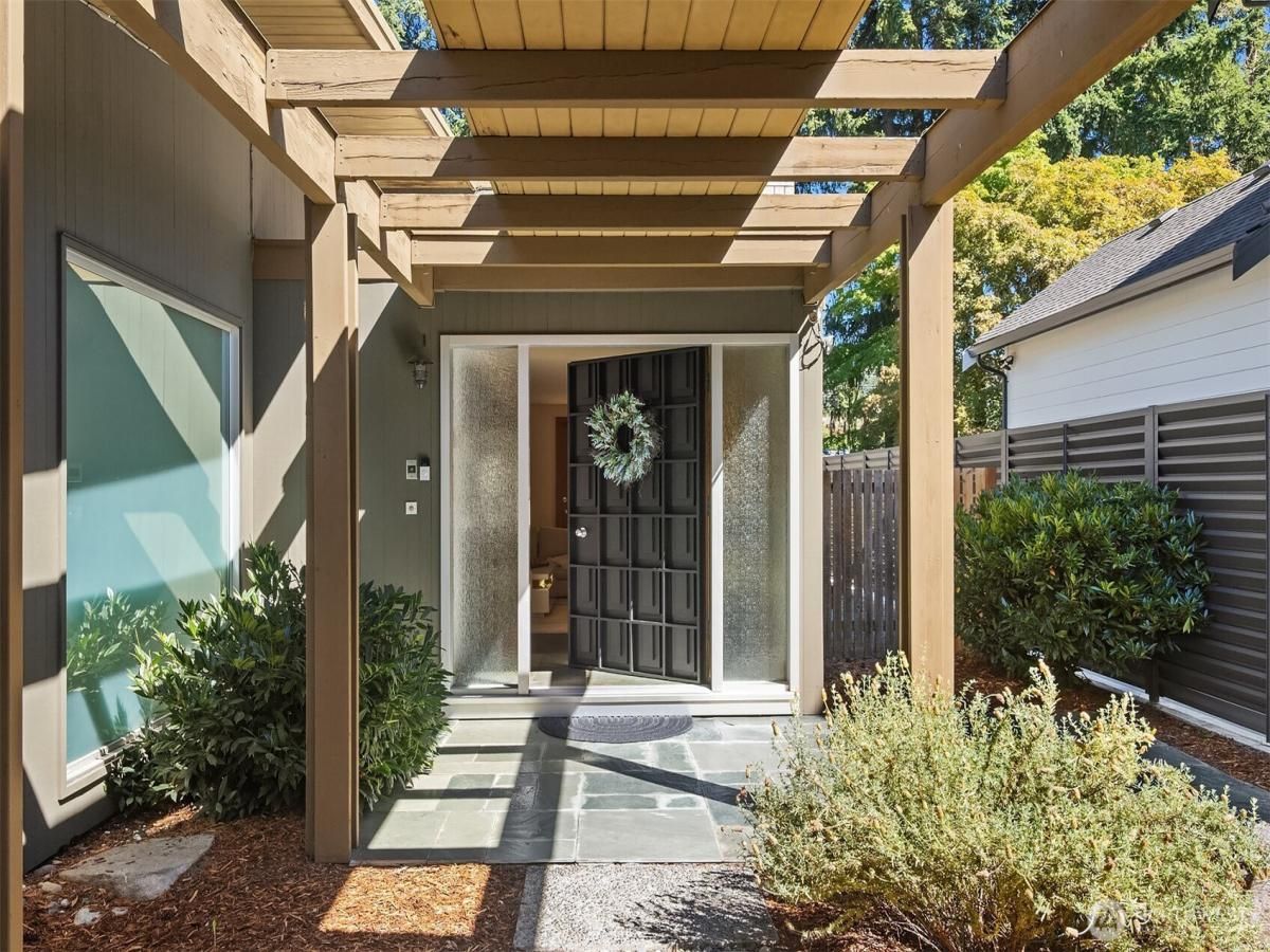 MLS #NWM2420431 image #0