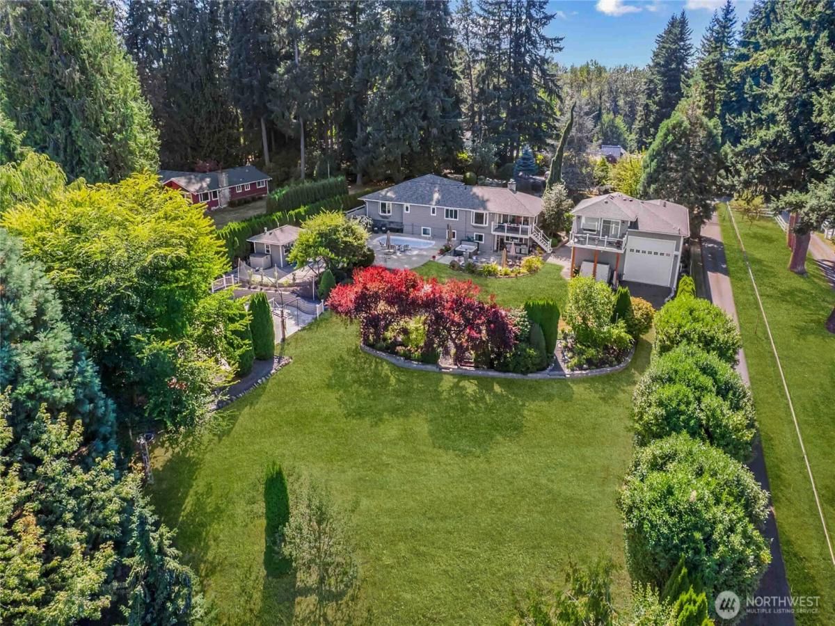 MLS #NWM2420454 image #0