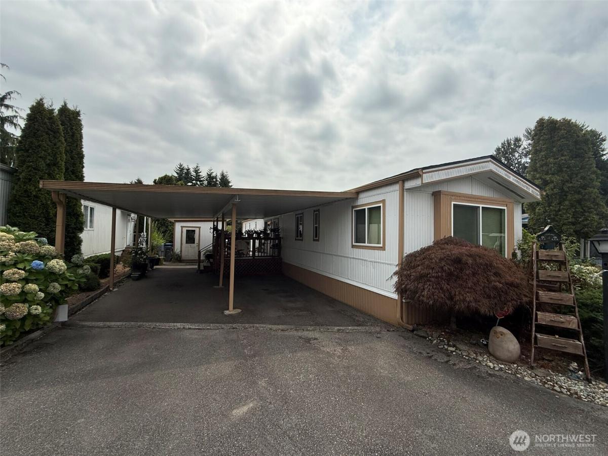 MLS #NWM2420509 image #0