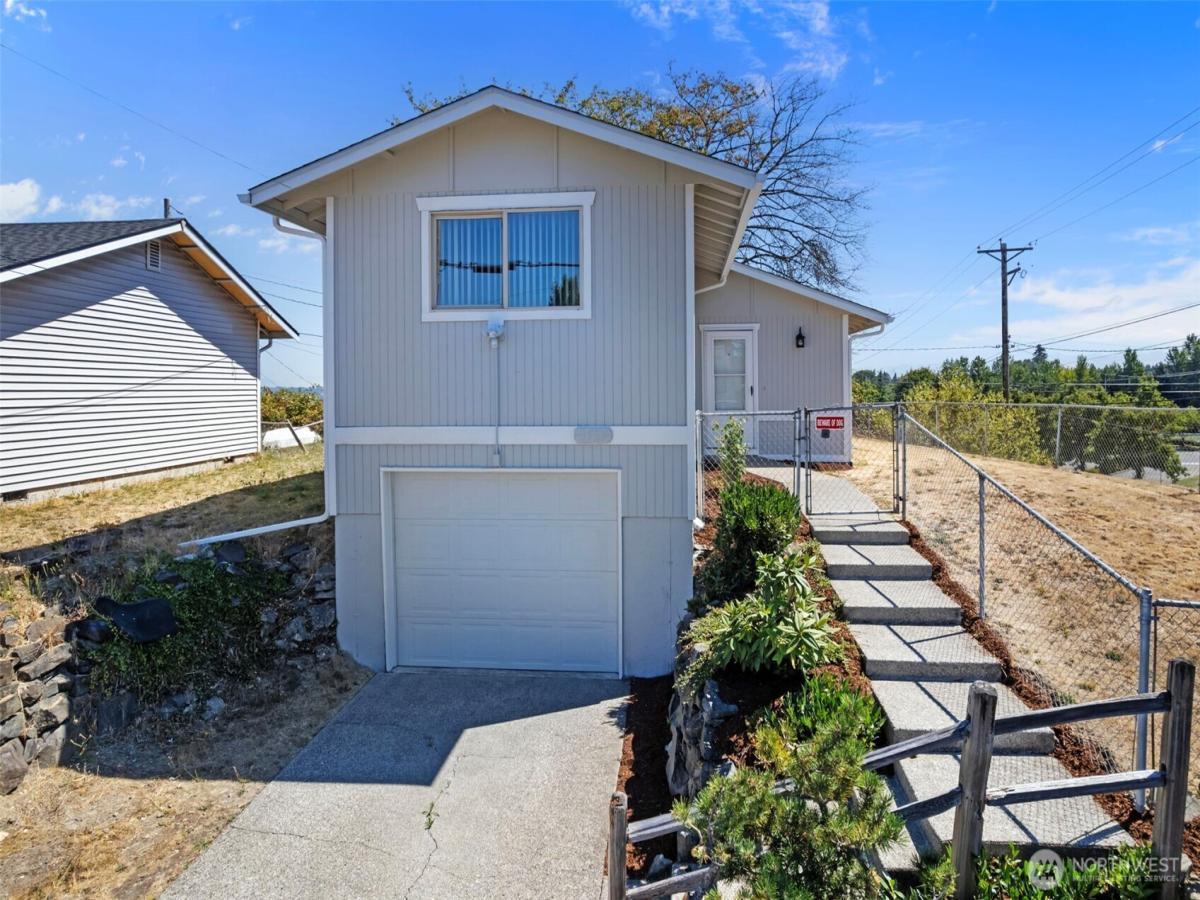 MLS #NWM2420597 image #0