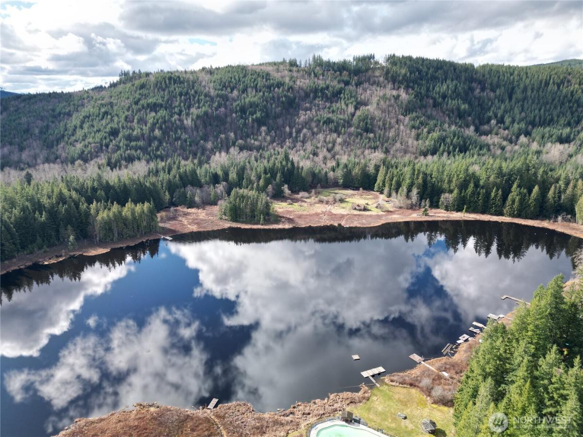 MLS #NWM2420730 image #0