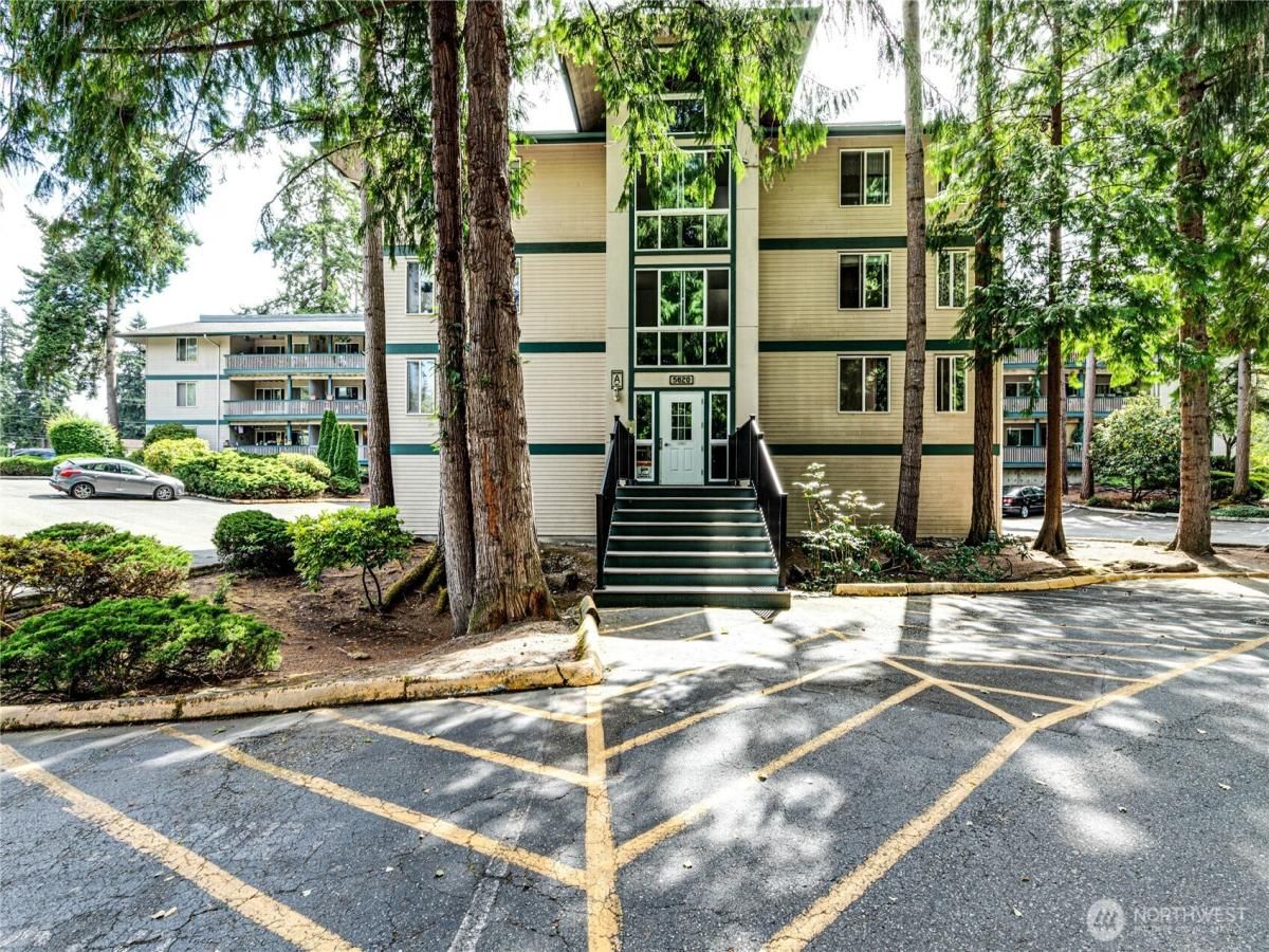 MLS #NWM2420740 image #0