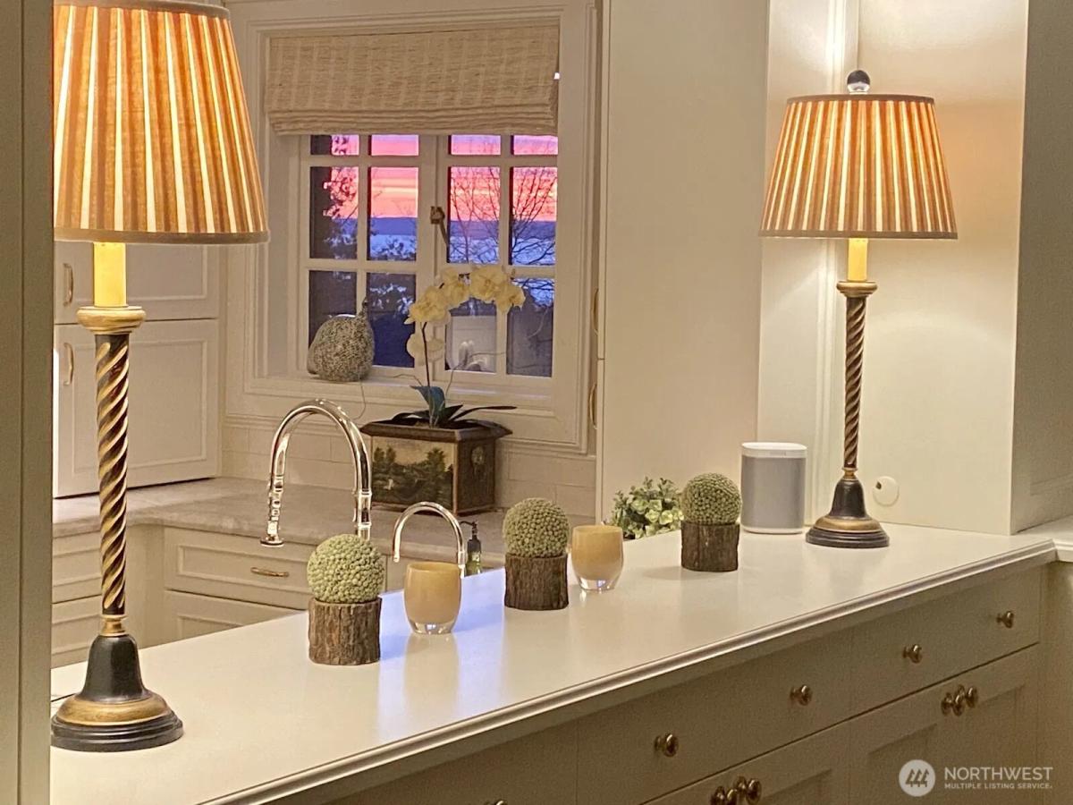 MLS #NWM2421211 image #0