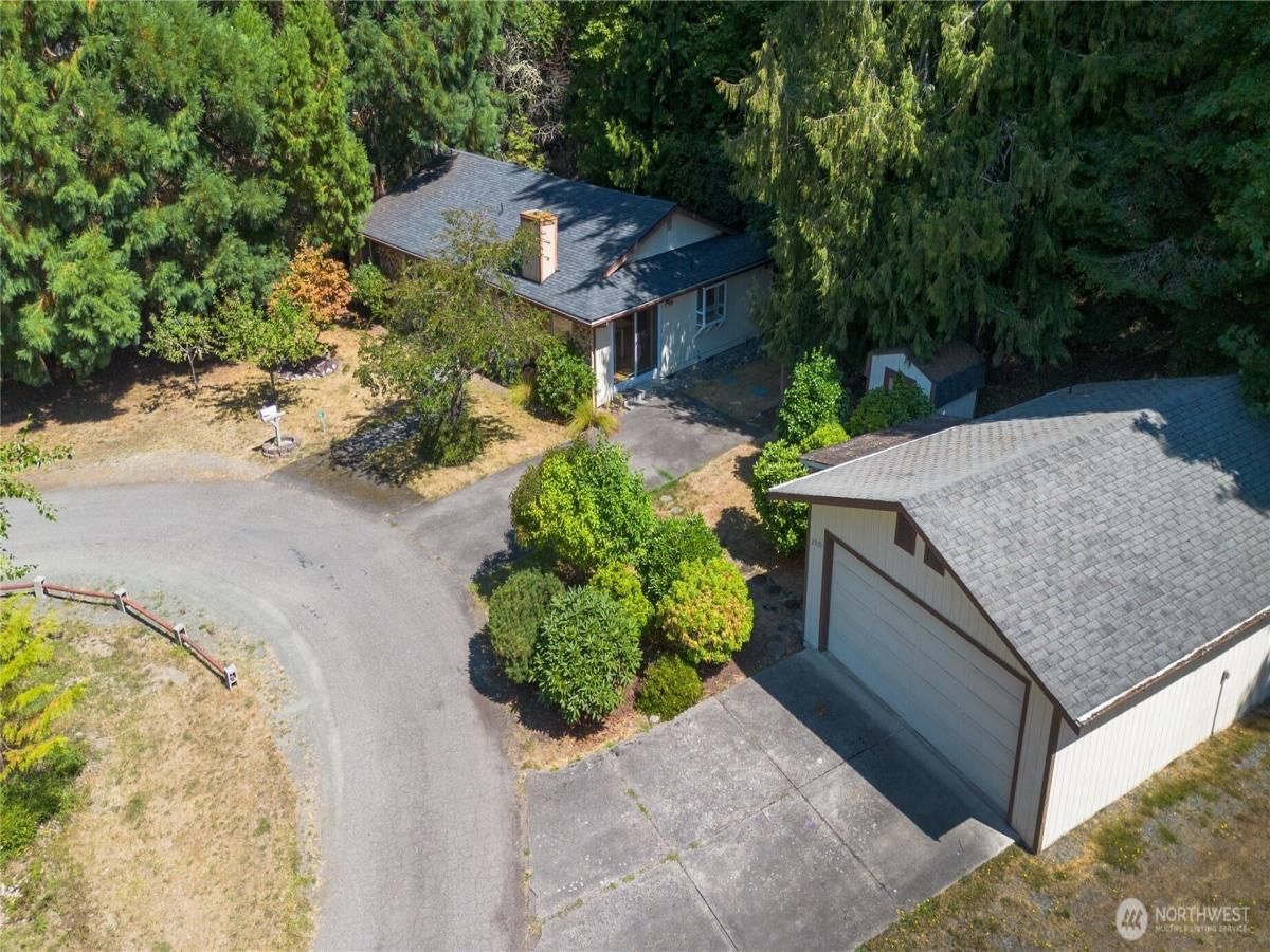 MLS #NWM2421258 image #0