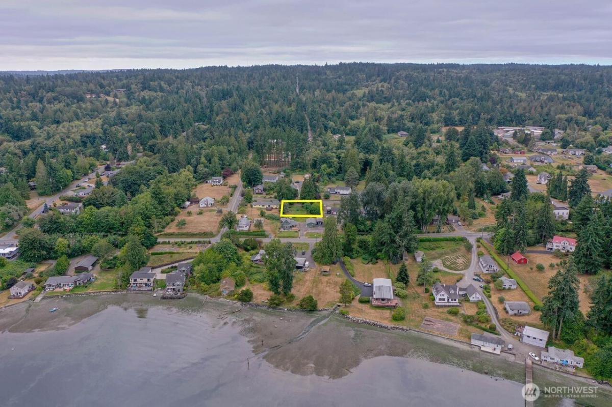 MLS #NWM2421294 image #0