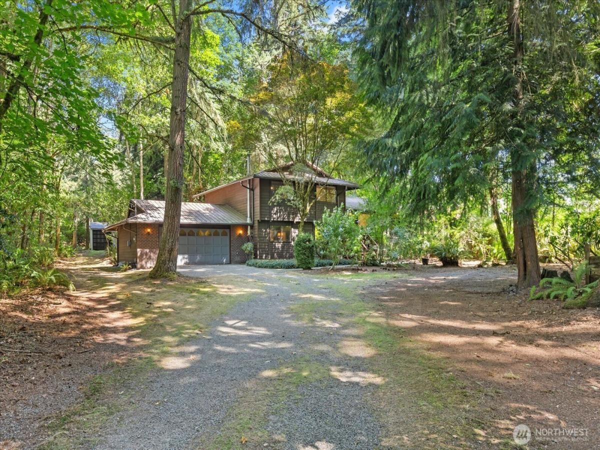MLS #NWM2421406 image #0