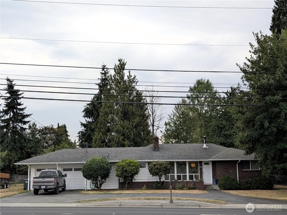 MLS #NWM2421488 image #0