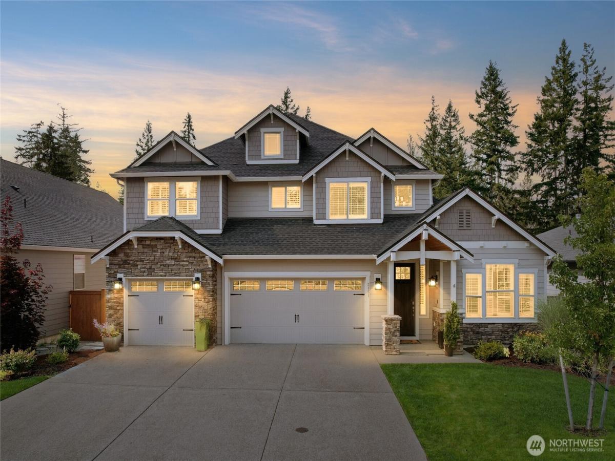 MLS #NWM2421663 image #0