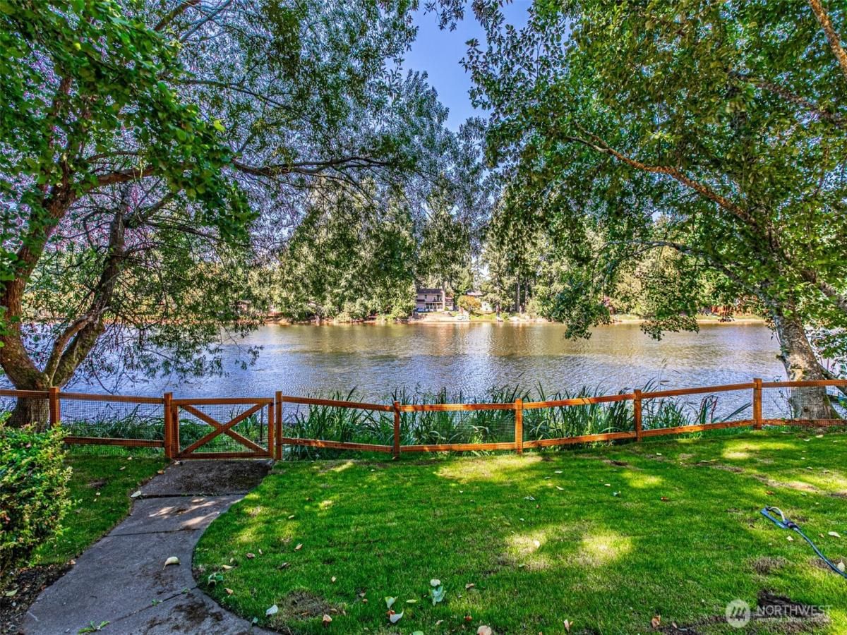 MLS #NWM2421726 image #0