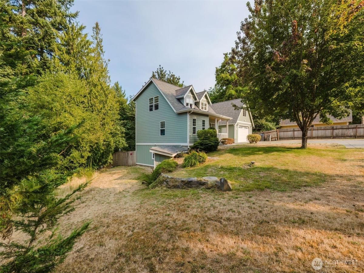 MLS #NWM2421881 image #0