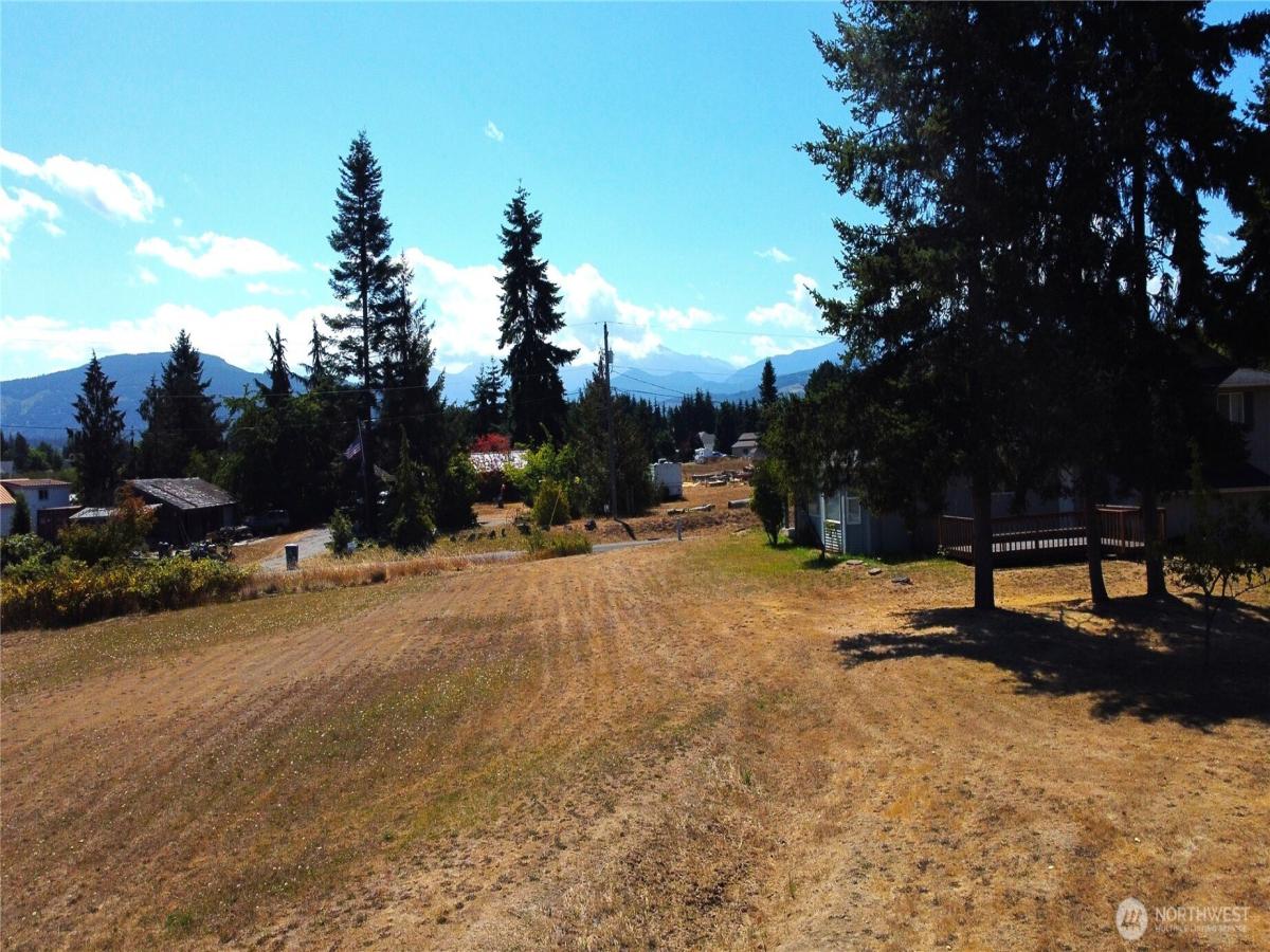 MLS #NWM2422428 image #0