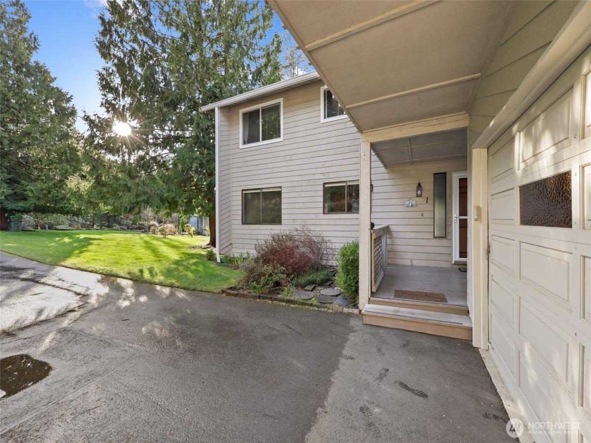 MLS #NWM2422443 image #0