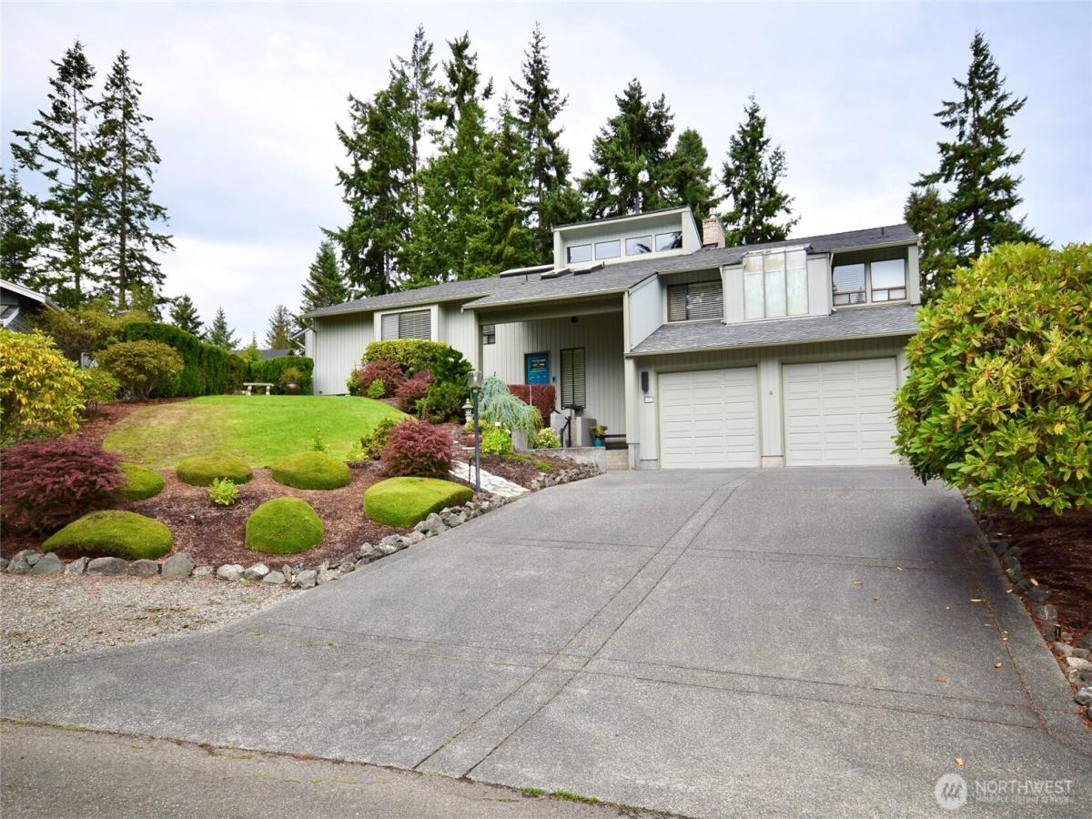 MLS #NWM2422501 image #0