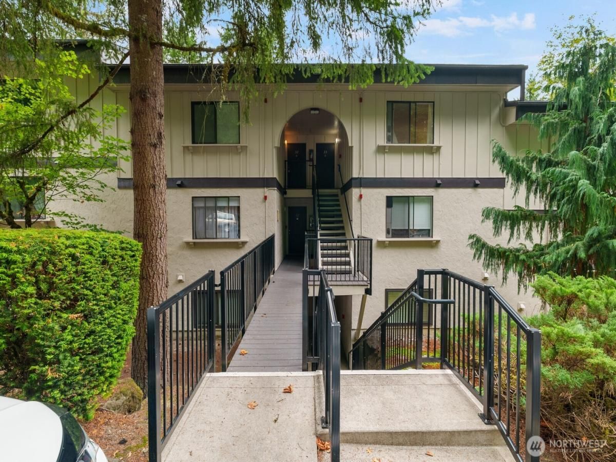 MLS #NWM2422574 image #0