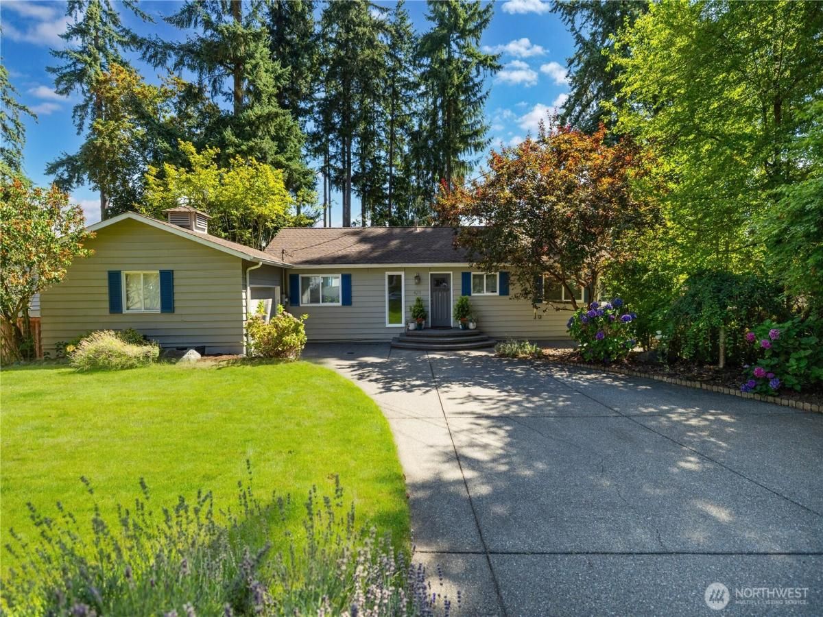 MLS #NWM2422597 image #0