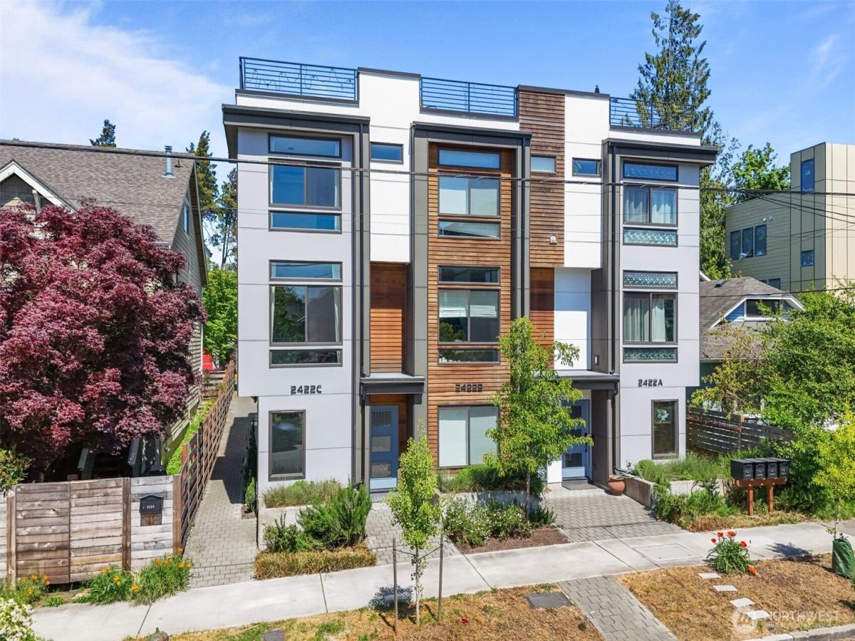 MLS #NWM2422722 image #0