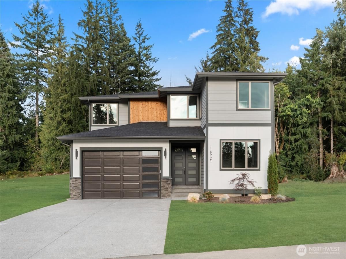 MLS #NWM2422862 image #0