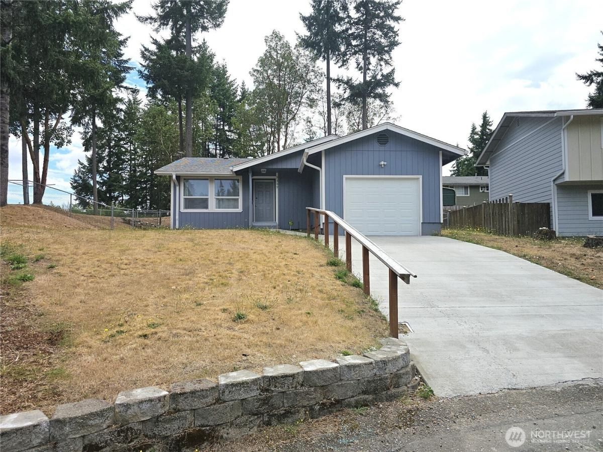 MLS #NWM2423390 image #0
